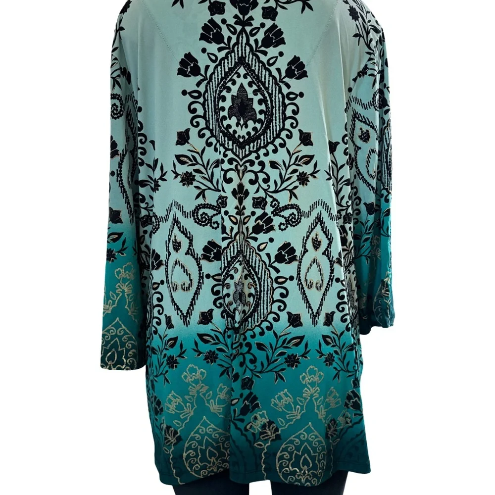 JM Collection Black and Mint Floral Top - Picture 6 of 7